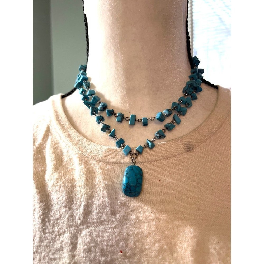 Howlite Double-Strand Pendant Necklace -- 18"